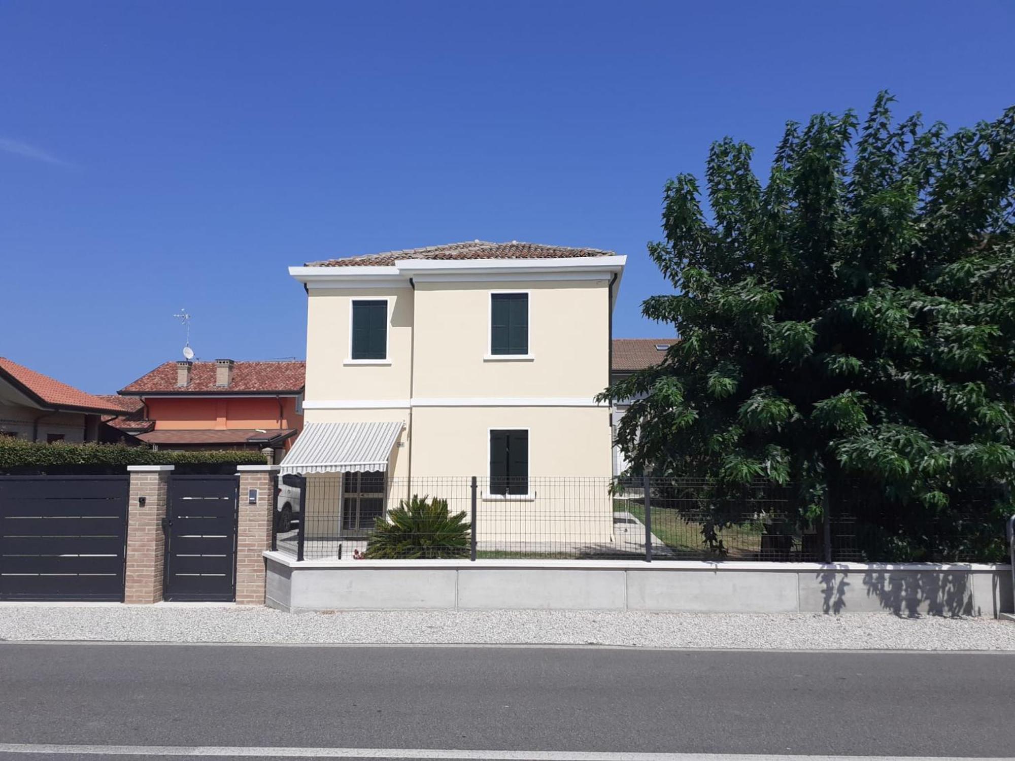 La Casa Gialla Скардовари Экстерьер фото